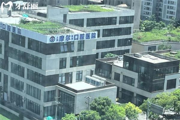 2025上海种植牙私立口腔医院排名前十榜单已更新:鼎植/雅悦等实力牙科依然在榜